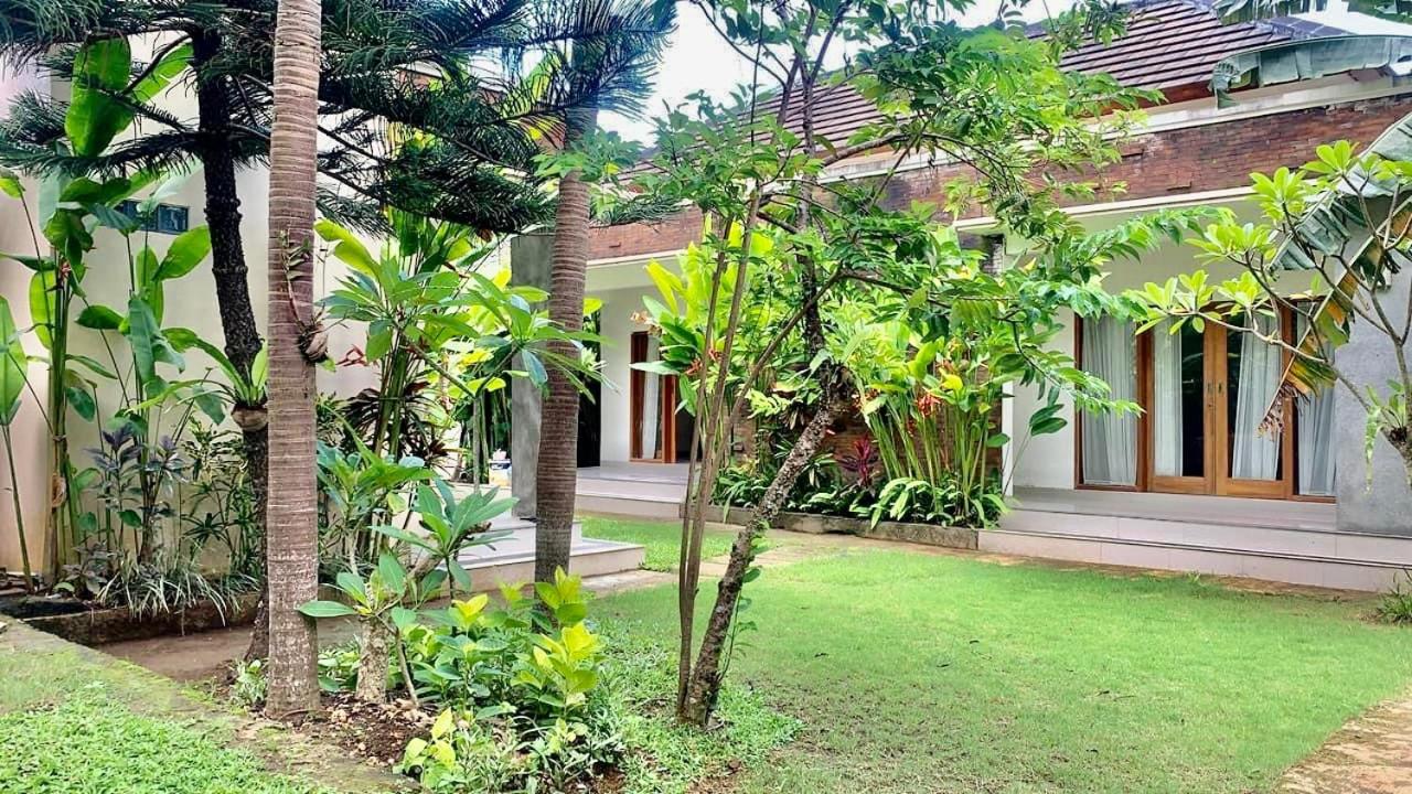 Апартаменты Umahode Bali Нуса-Дуа Экстерьер фото